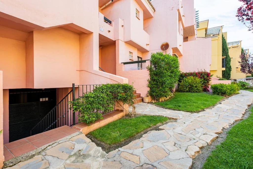 Apartamento En Marbella Guadalmina Primera Linea De Campo De Golf Los Cartujanos Екстер'єр фото